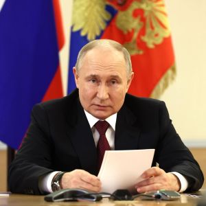 Владимир Путин: за первые пять месяцев ВВП РФ вырос на 0,2%